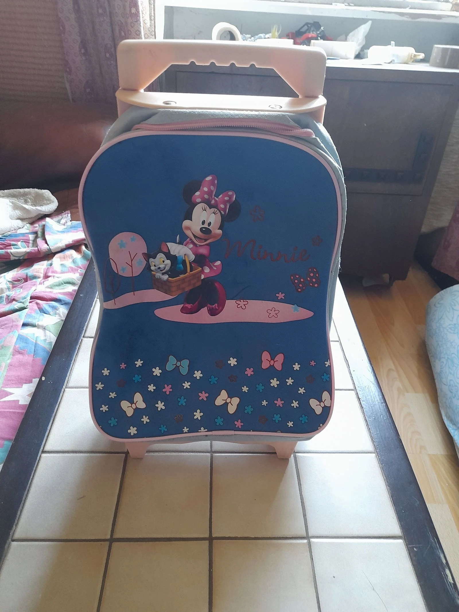 Mochila Minnie Mouse con ruedas – photo 4